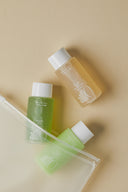AnillO Lime Sunday & Amber528 Travel Shower Kit – kelioninis plaukų ir kūno priežiūros rinkinys